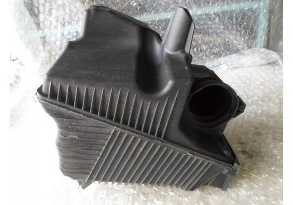 корпус повітряного фільтра  Renault Megane II, Scenic II, 8200369798, 8200340661, 8200437239, 8200369775